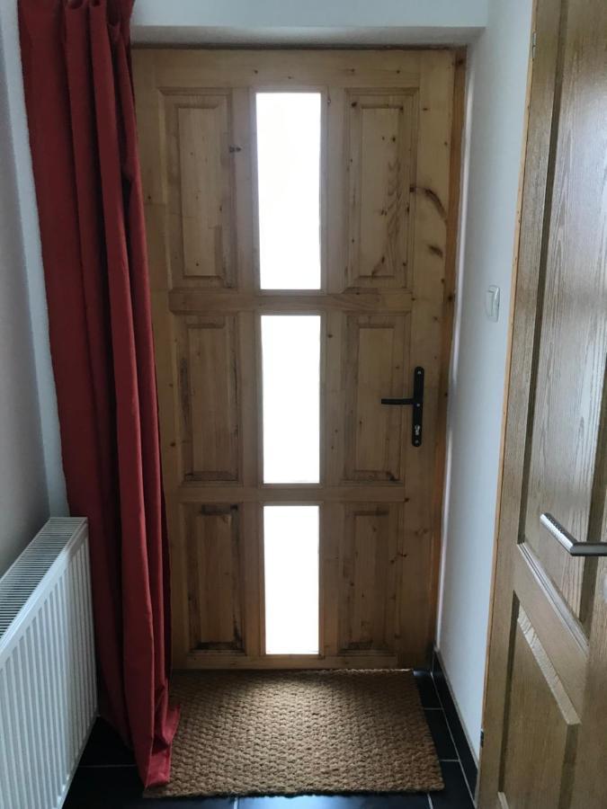 Kerti Franciaagyas Apartman Vác Exterior photo